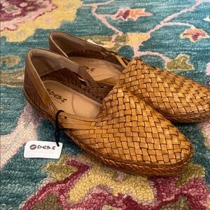 Handwoven Leather Loafers in Cognac Brown